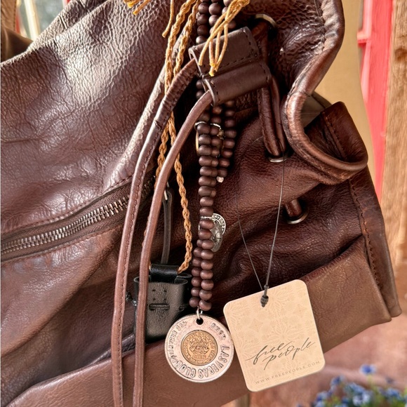 Free People Harlow Leather Bucket Backpack w/Coin & Pouch Bag Charm! - Picture 3 of 16